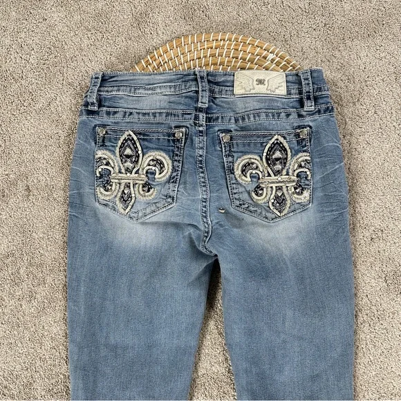 Miss Me Women’s Hailey Skinny Jeans Low Rise Embellished in Medium Wash 29 - Picture 6 of 16